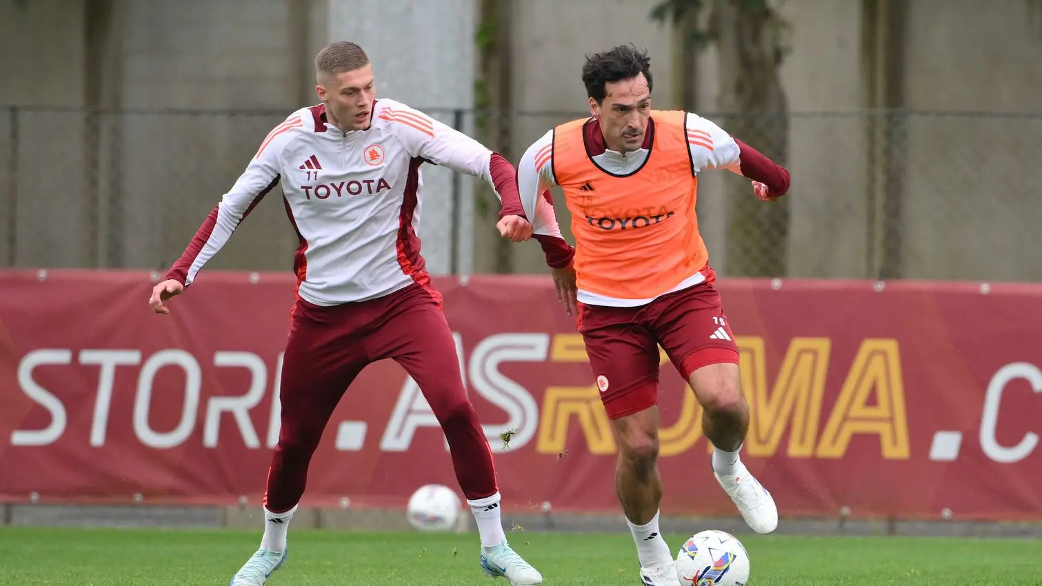 hummels e dovbyk trigoria