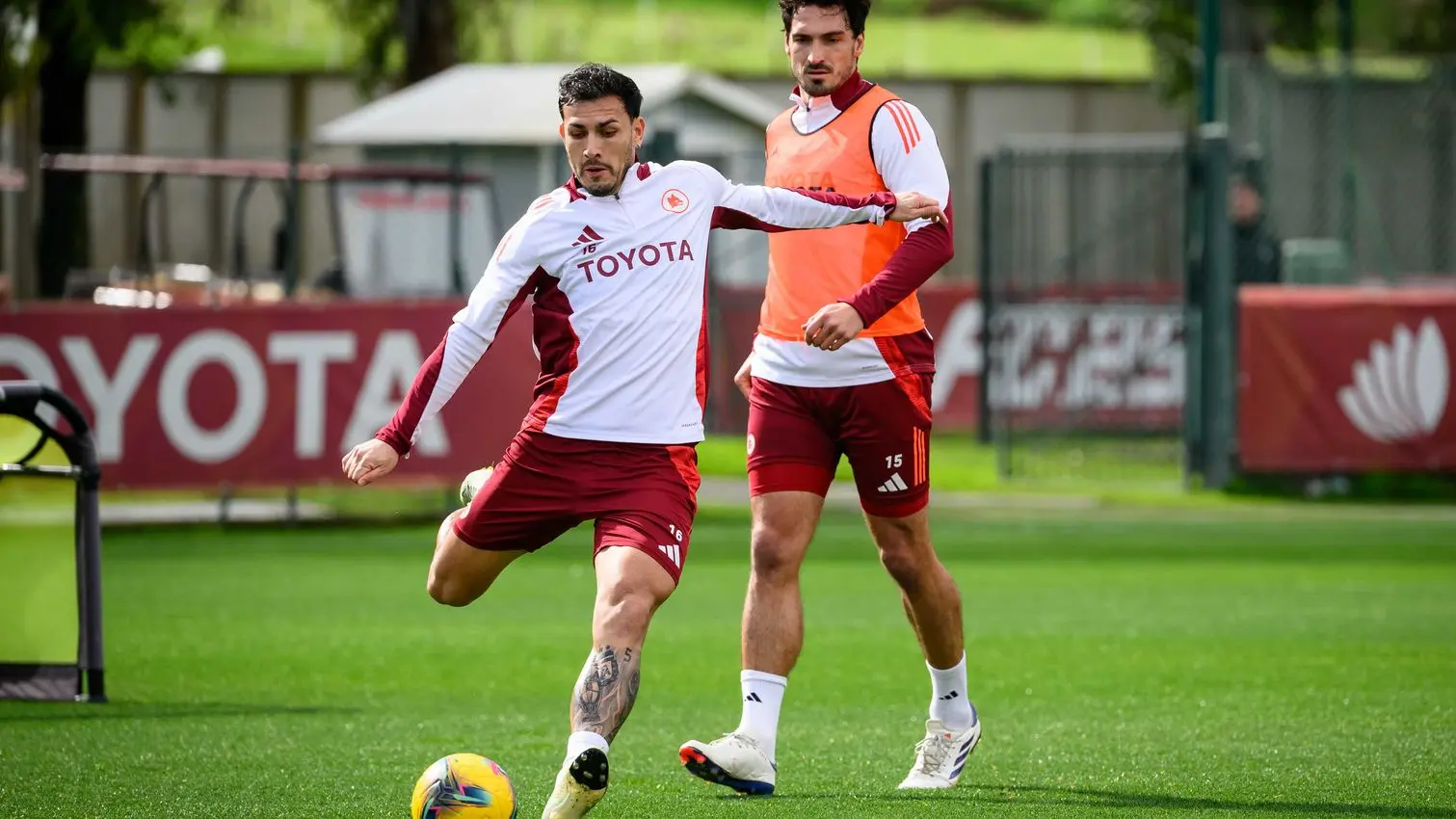 hummels e paredes 2