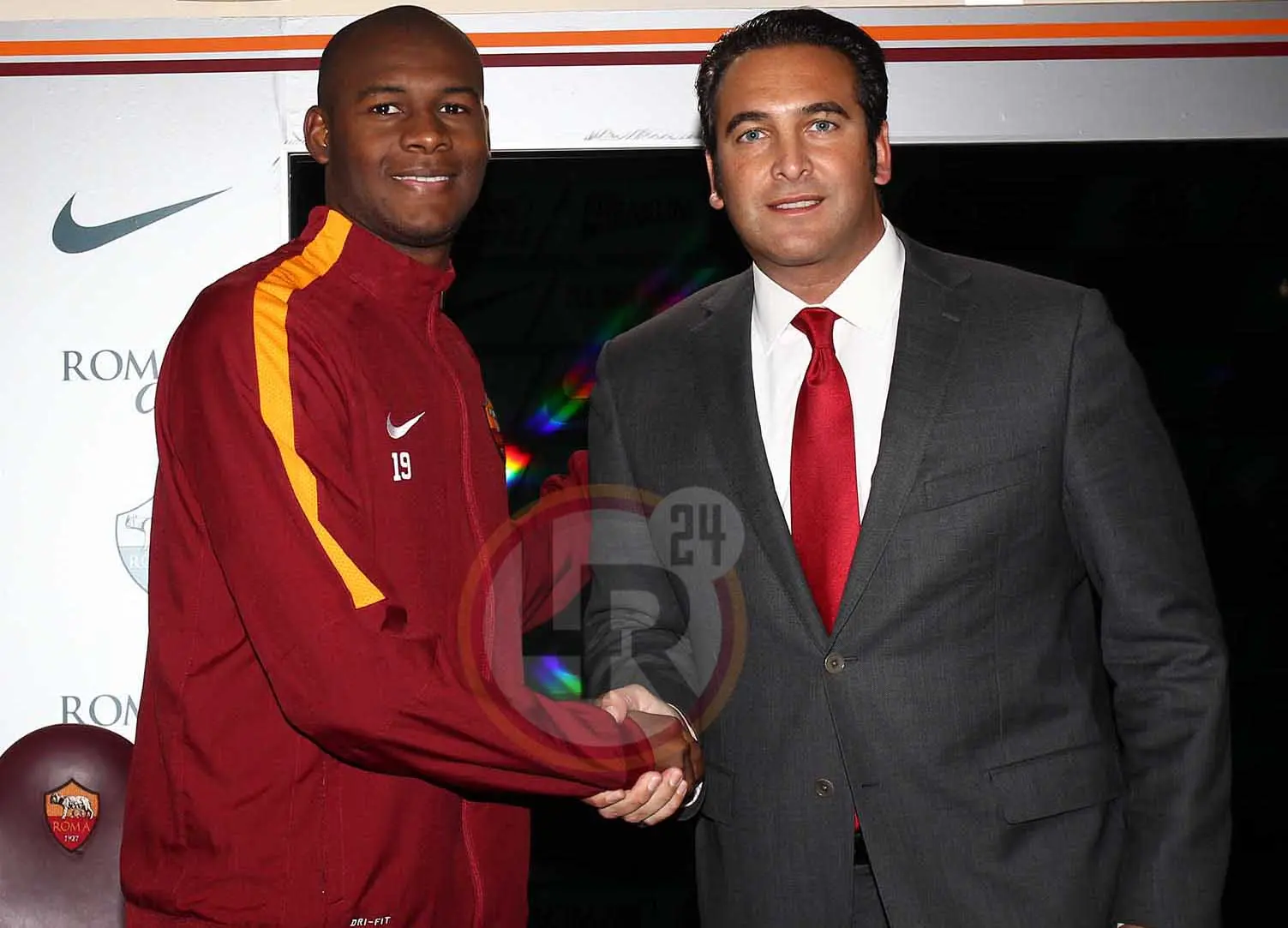 ibarbo zanzi stretta di mano 040215 mancini