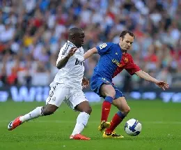 iniesta20vs20diarra