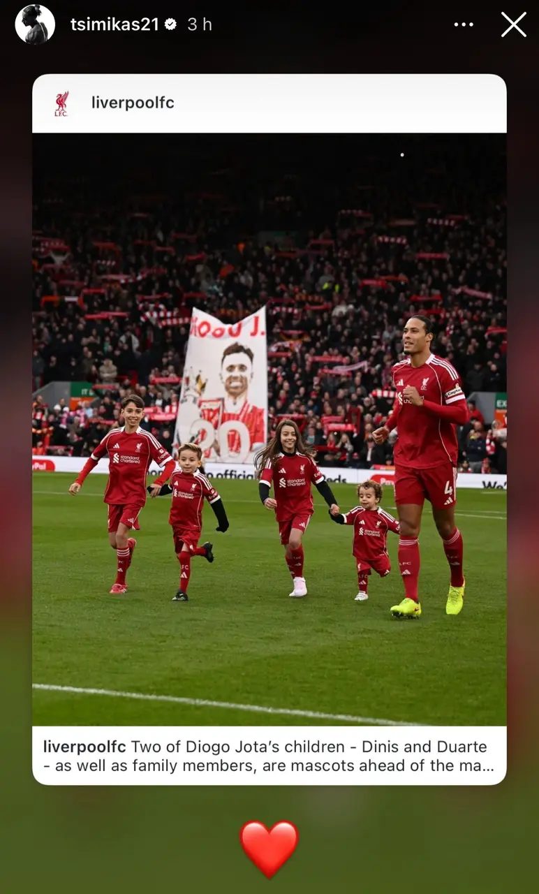 instagram tsimikas van dijk figli diogo jota liverpool