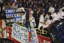 inter20pullman20striscione20offensivo