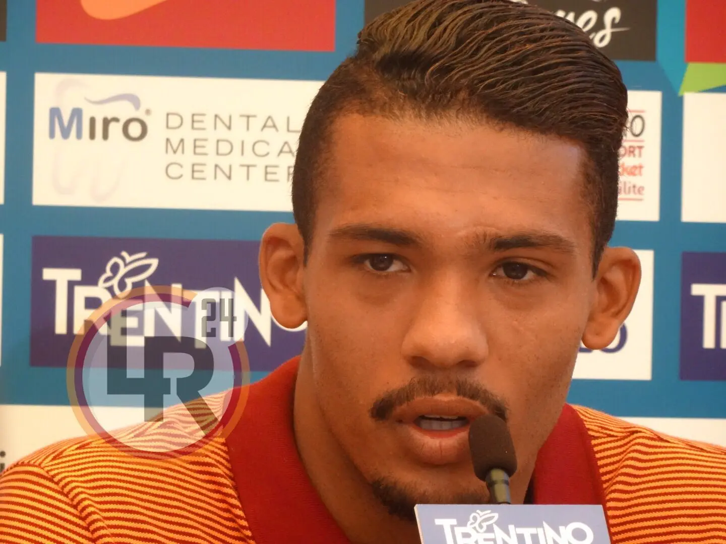 juan jesus primissimo piano parla lr24