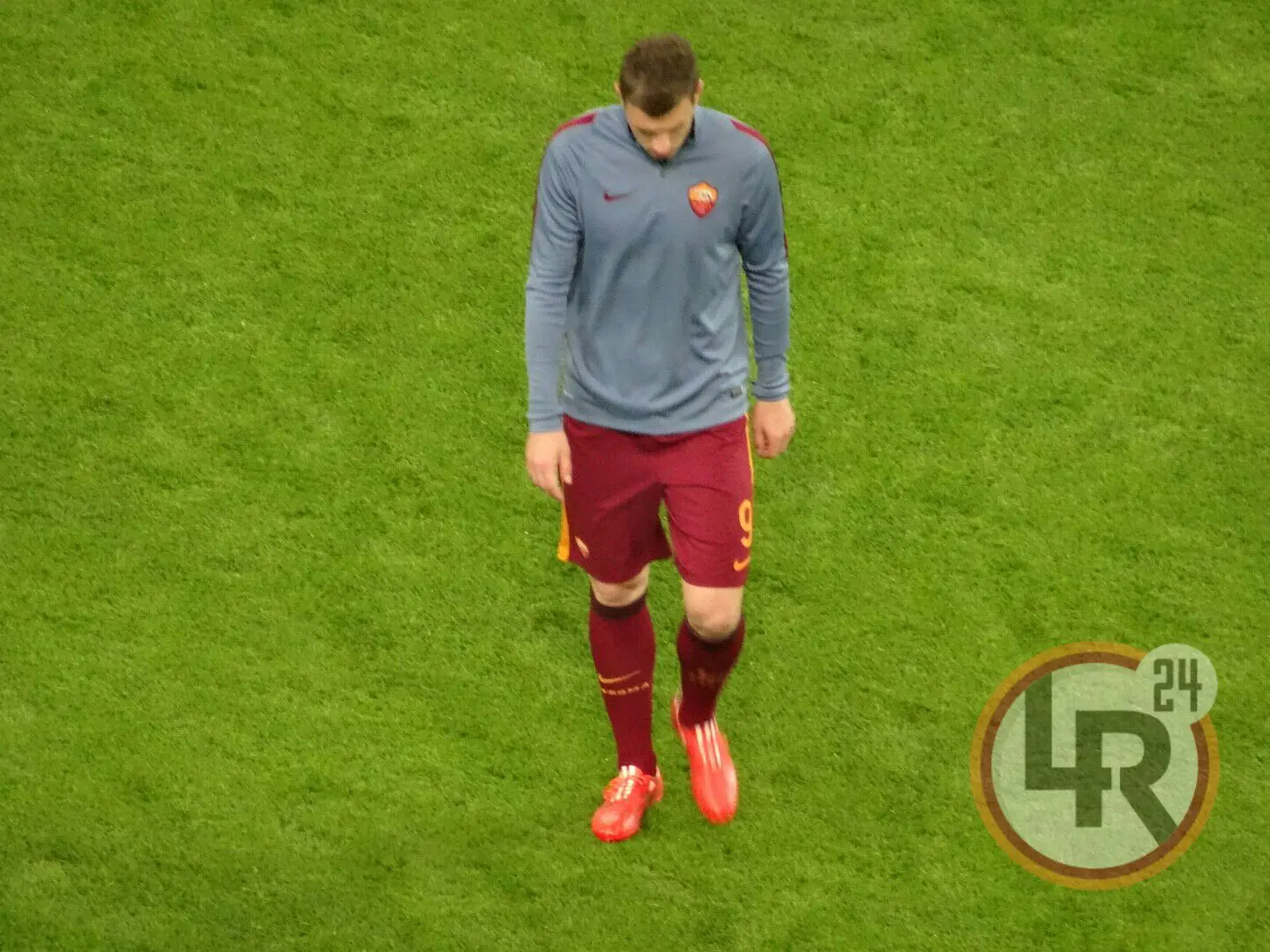juve roma dzeko riscaldamento lr24