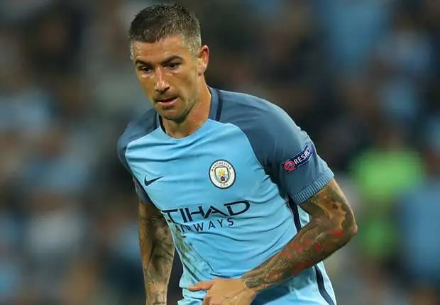 kolarov man city 2