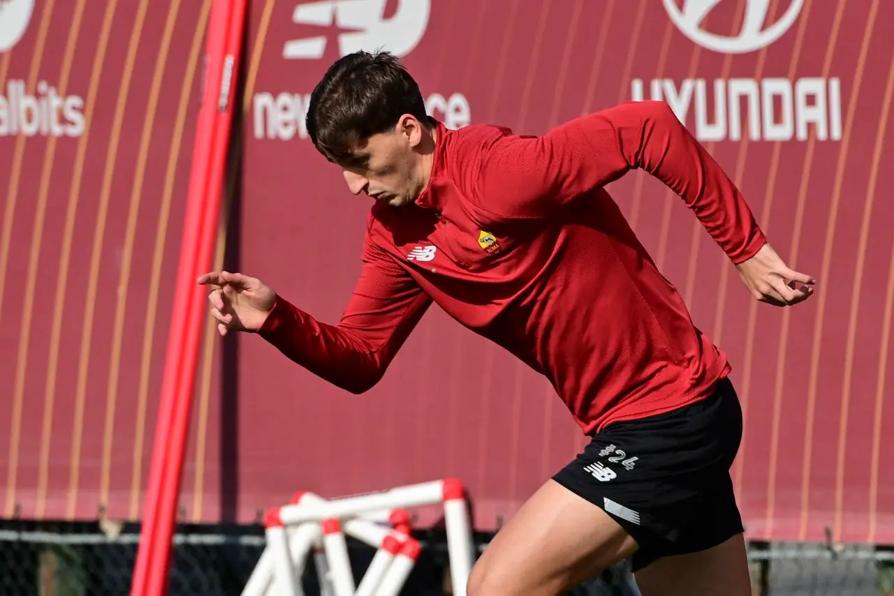 kumbulla allenamento trigoria