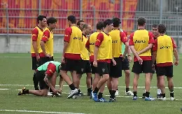 lecce20allenamento20fratini20gialli