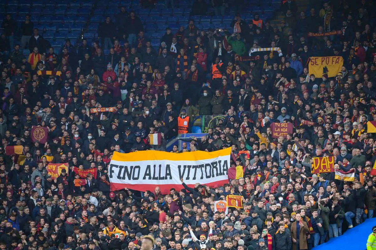 leicester roma tifosi settore ospiti 5