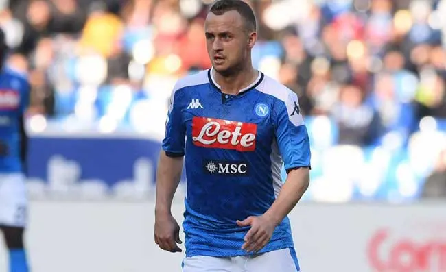 lobotka napoli 6