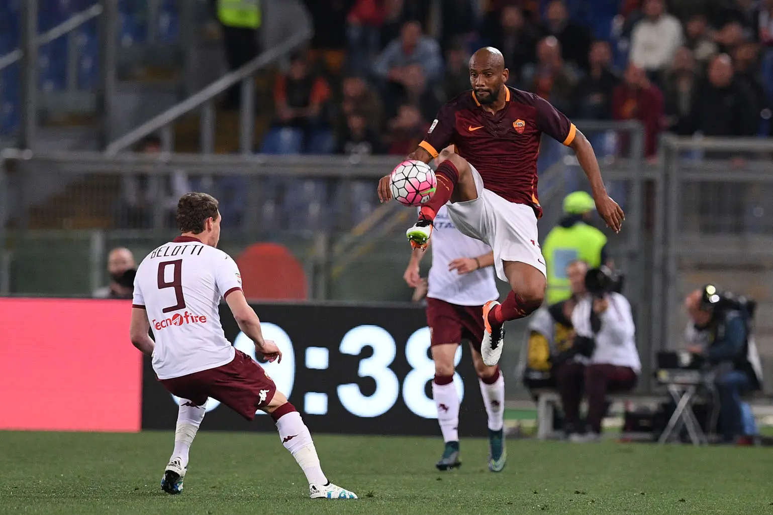 maicon roma toro