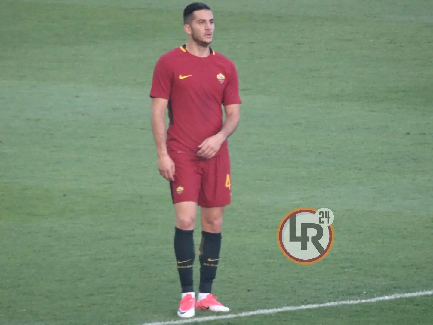 manolas