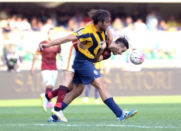 manolas colpo testa toni verona roma