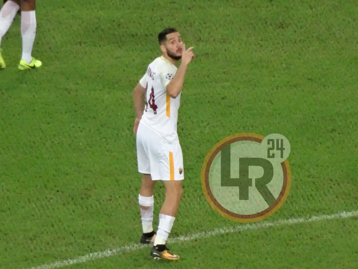 manolas richiama