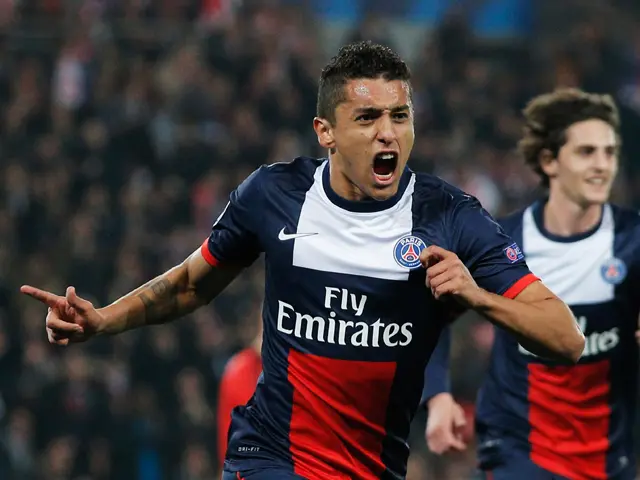 marquinhos esulta urla maglia psg 2014