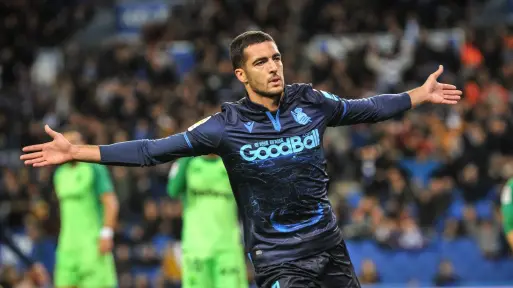 mikel merino real sociedad 1581004406 31325