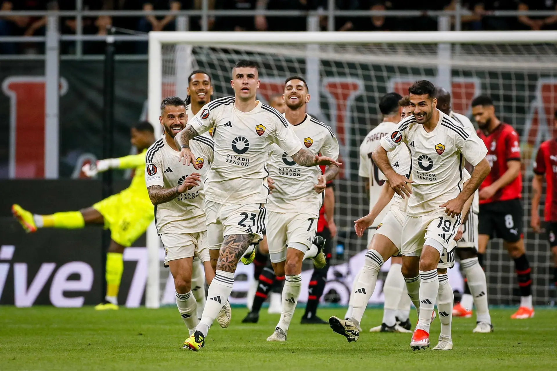 milan roma mancini squadra