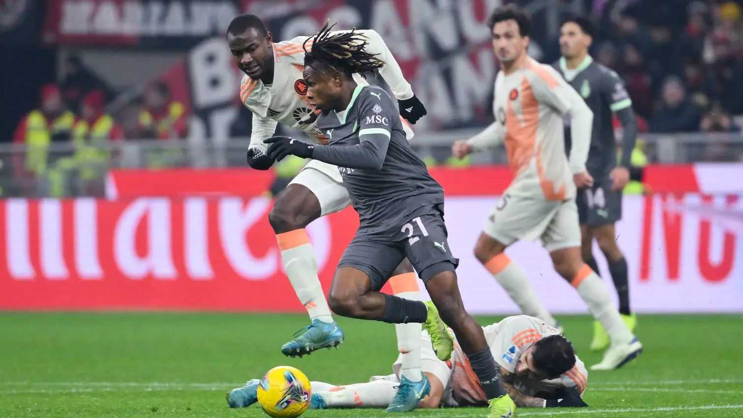 milan roma ndicka chukwueze