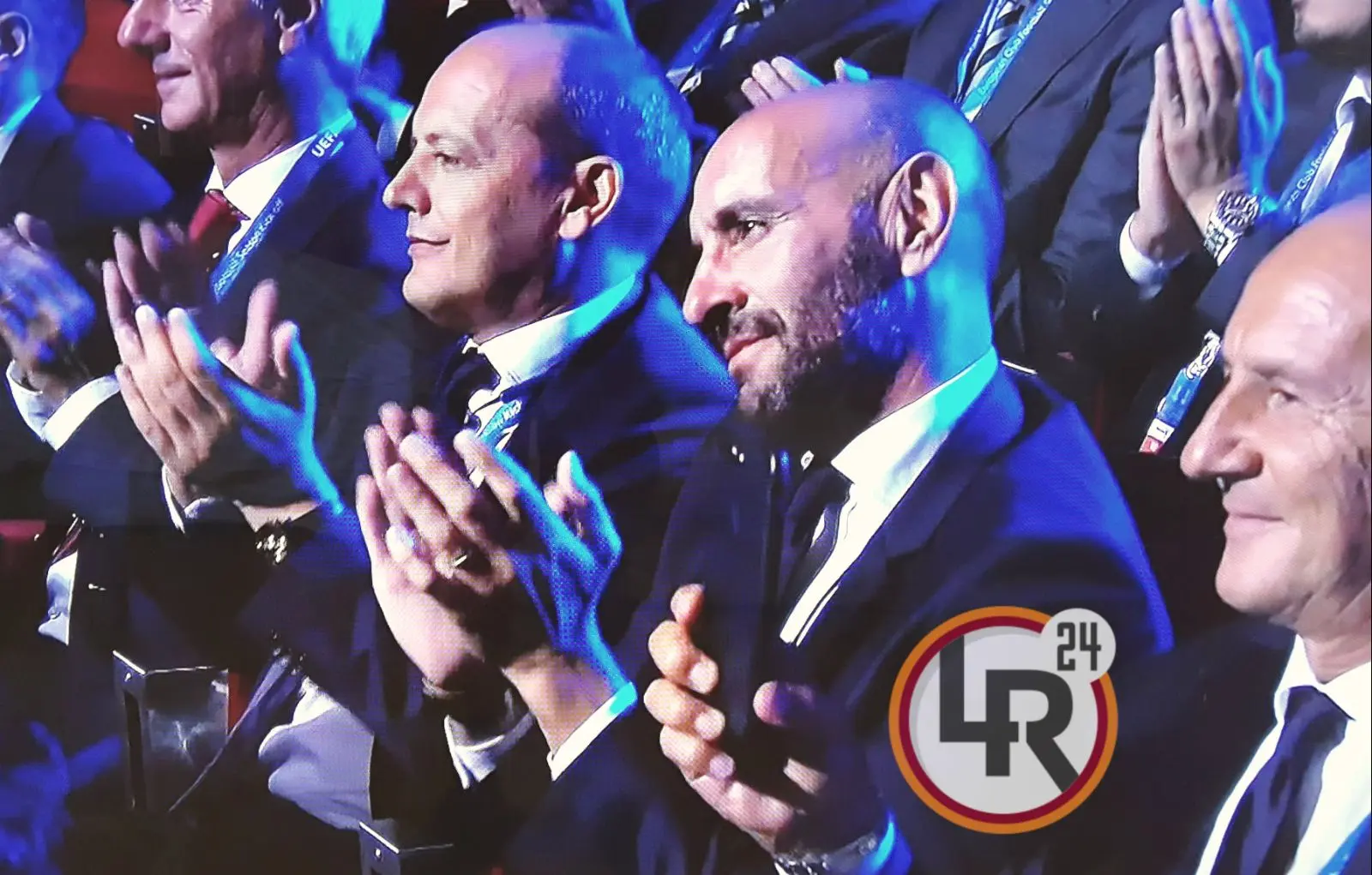 monchi baldissoni applausi