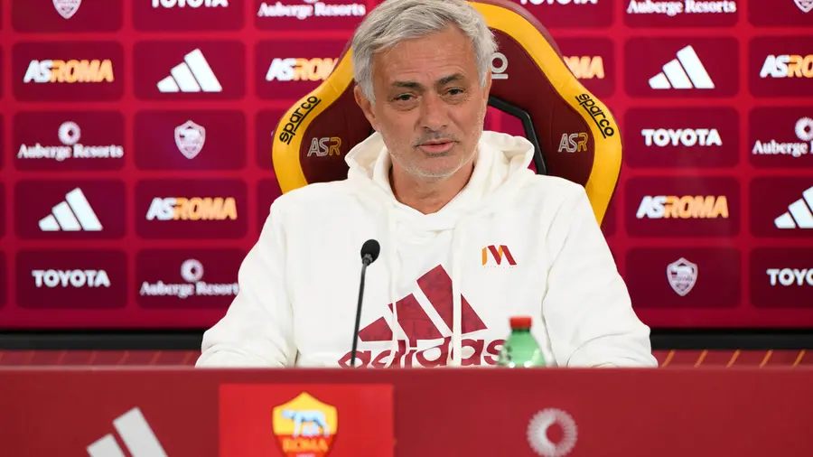 mourinho conferenza roma napoli