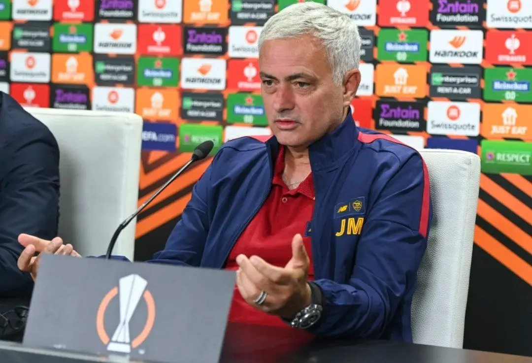 mourinho conferenza stampa betis roma