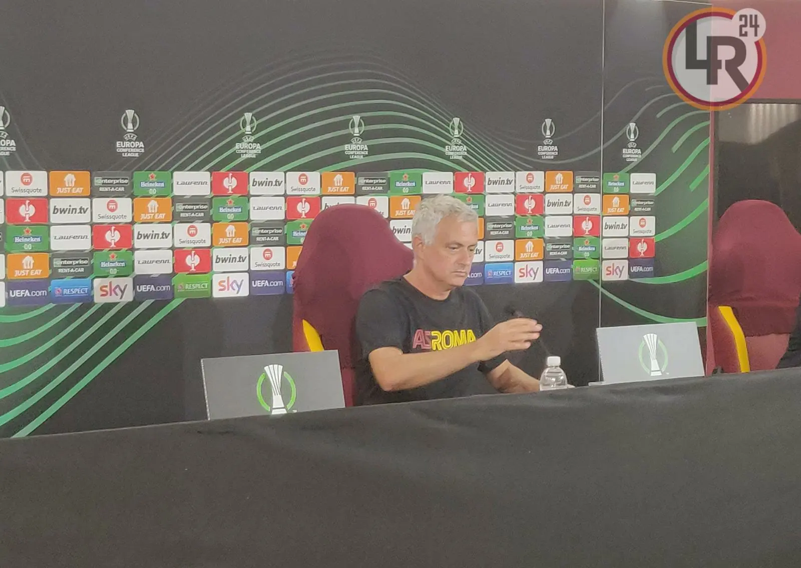 mourinho conferenza