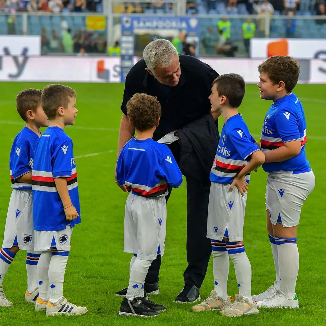 mourinho samp roma e bambini
