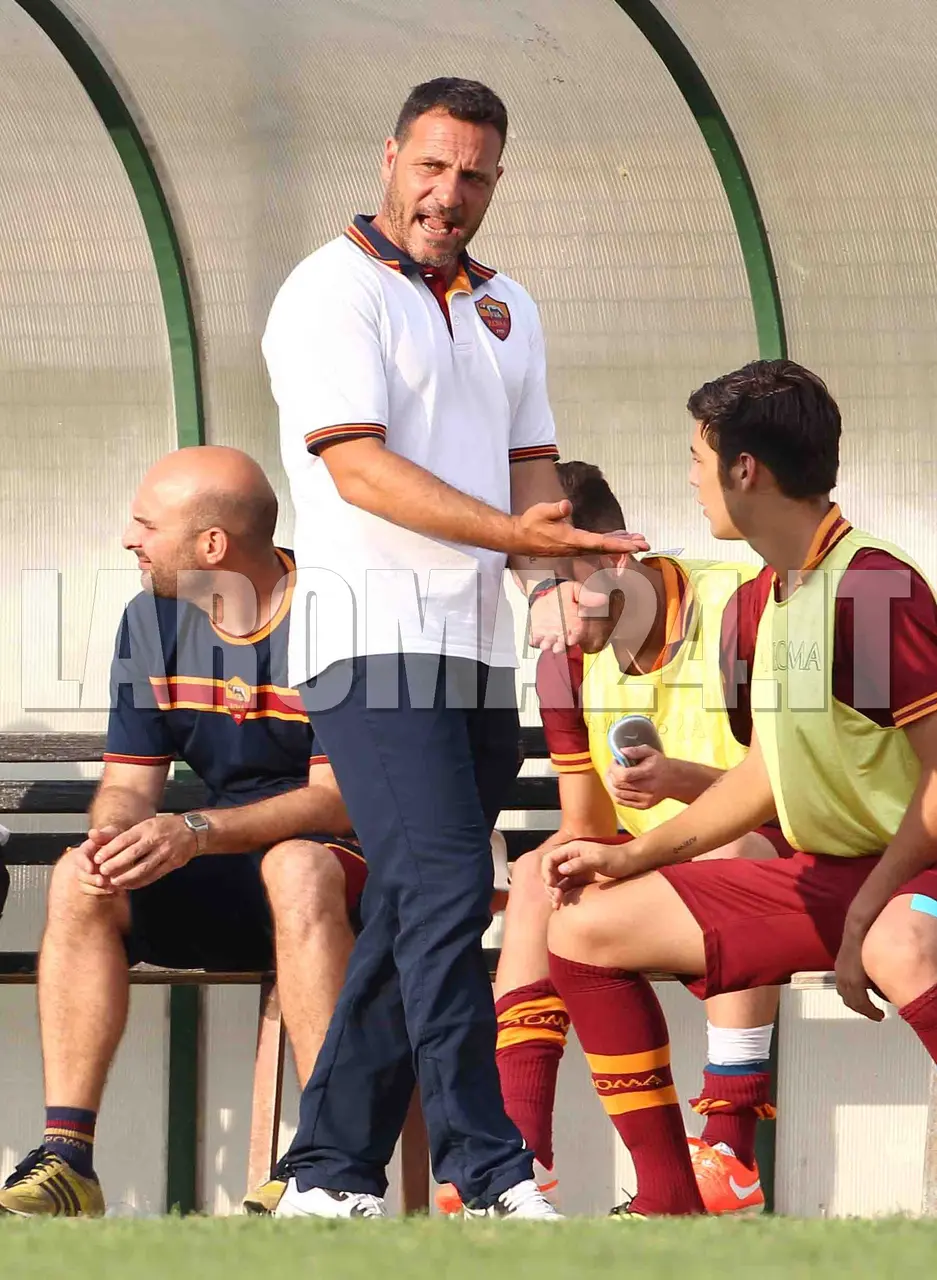 muzzi figura intera allievi final eight roma palermo 110614 mancini