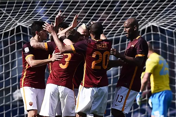 nainggolan abbracciato roma napoli