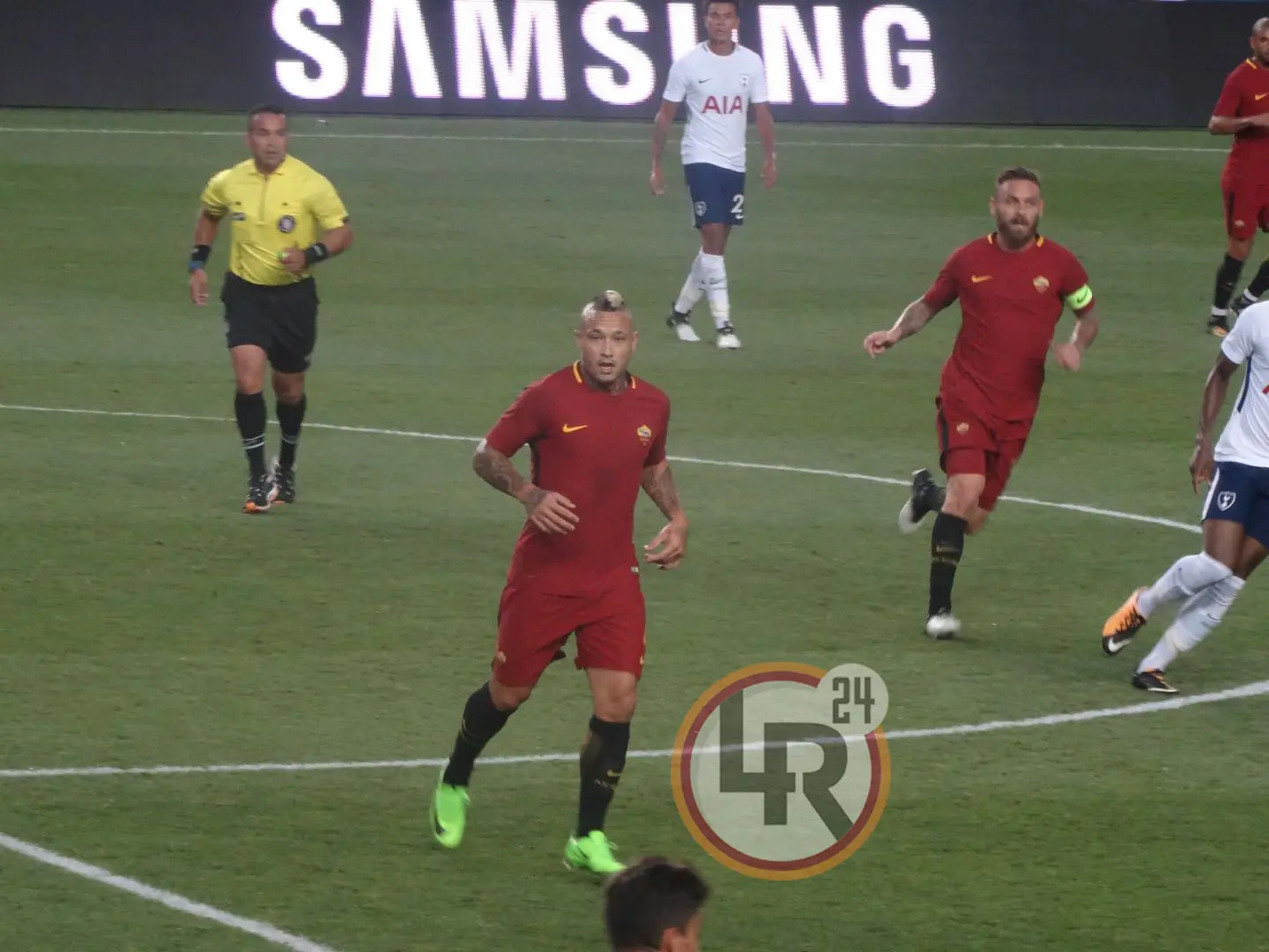 nainggolan de rossi roma tottenham 2