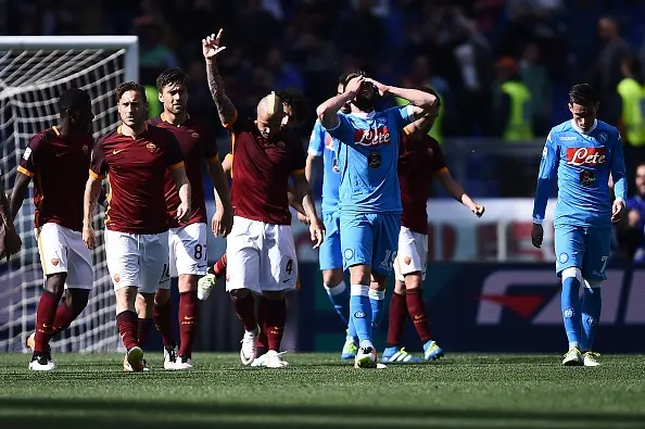 nainggolan esulta frontale 2 roma napoli