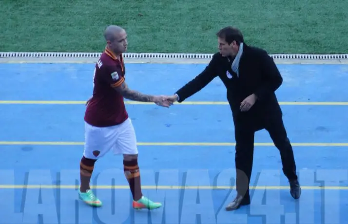nainggolan garcia stretta di mano verona roma