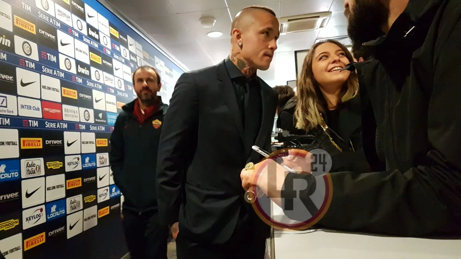 nainggolan mixed zone inter roma
