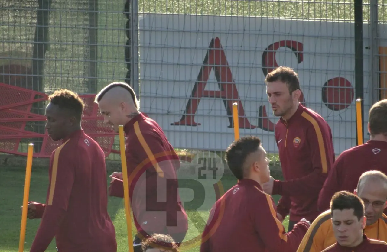 nainggolan yanga torosidis allenamento trigoria