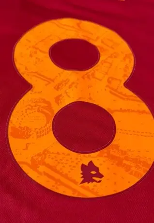 numeri maglia 23 24