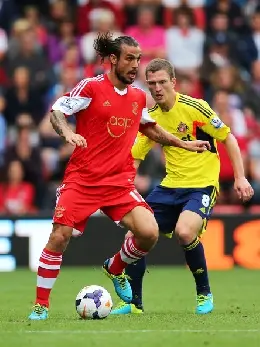 osvaldo20southampton20protegge20palla