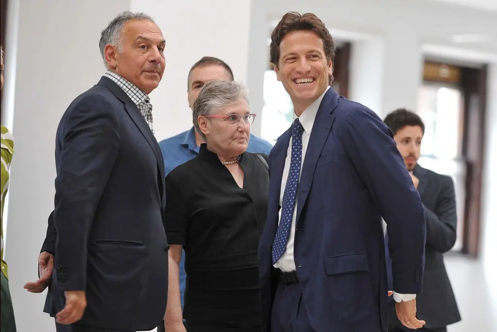 pallotta parnasi sorridenti