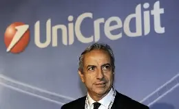 paolo fiorentino20logo20unicredit20spalle