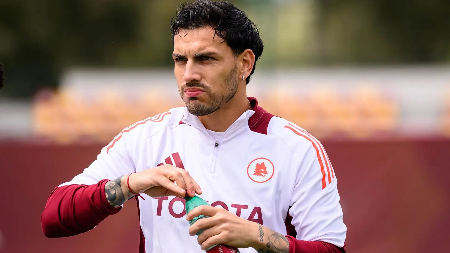 paredes beve trigoria allenamento