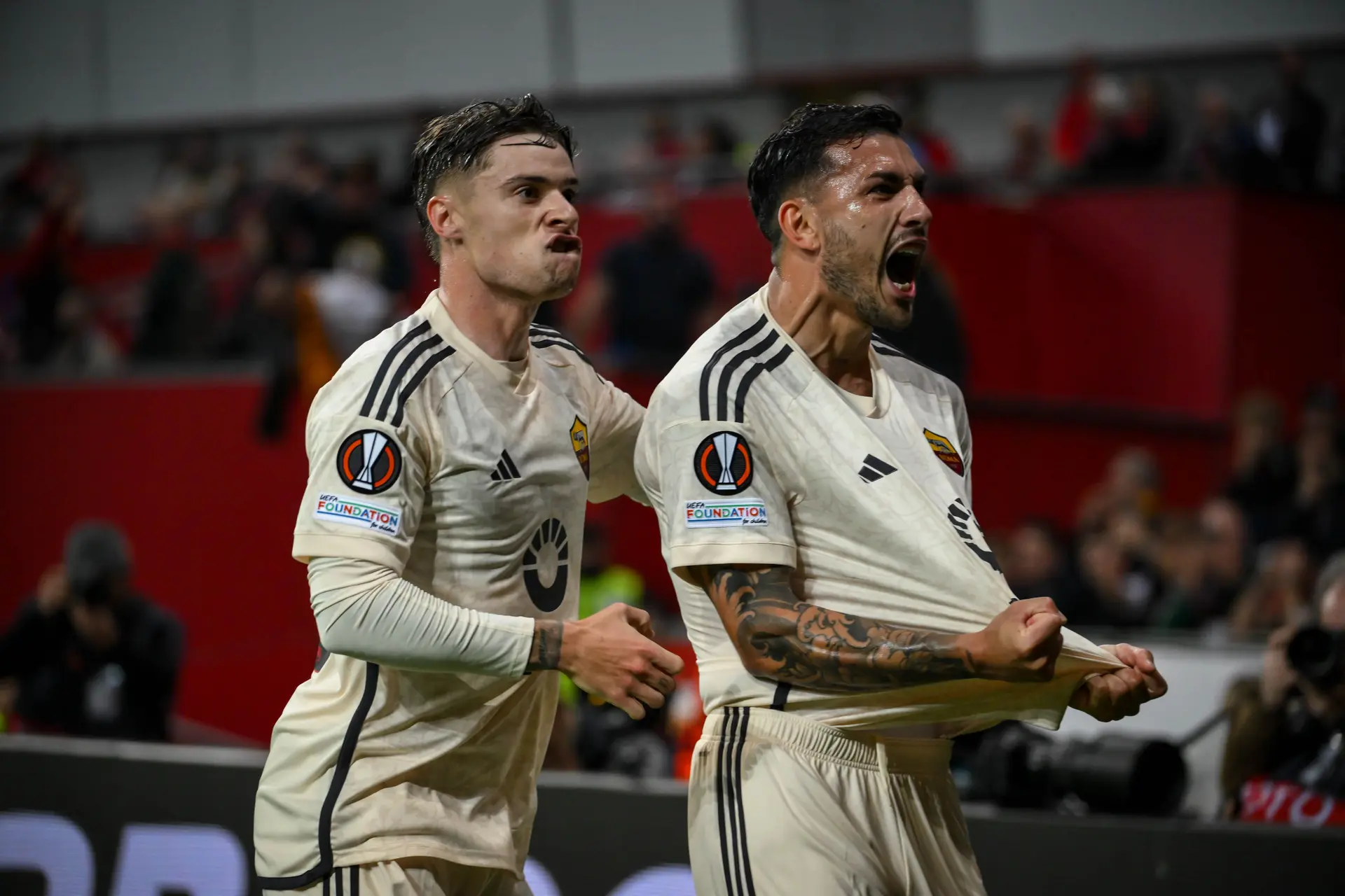 paredes e zalewski bayer roma