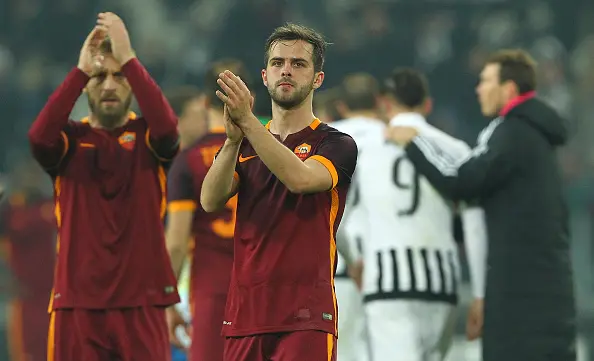 pjanic applauso juve roma