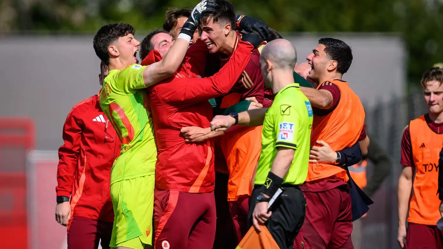 primavera roma juventus esultanza squadra coletta