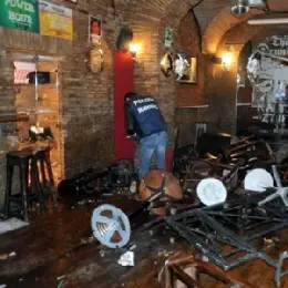 pub campo de fiori distrutto