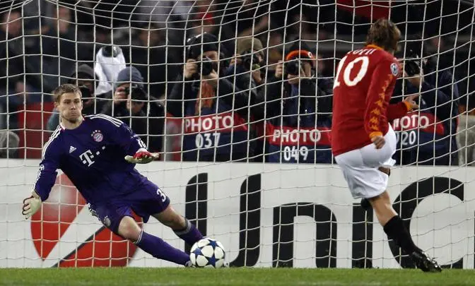 rigore totti roma bayern 2010