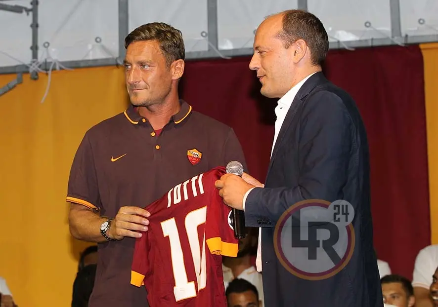 ritiro roma presentazione squadra totti baldissoni 7715