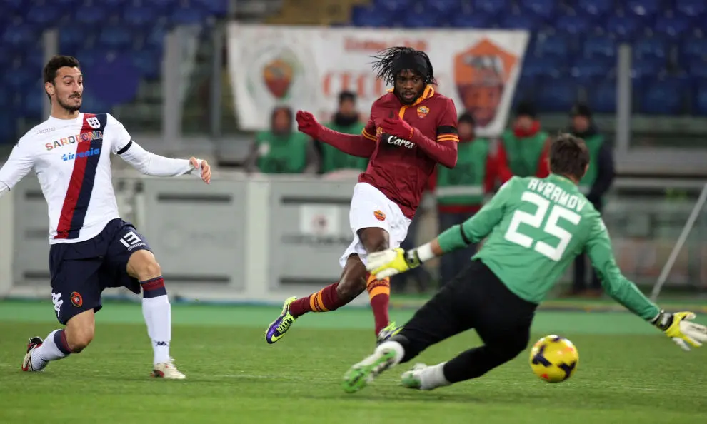 roma cagliari 0 0 gervinho tira in porta