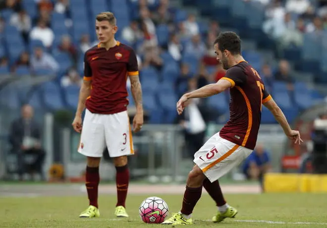 roma carpi pjanic punizione 2