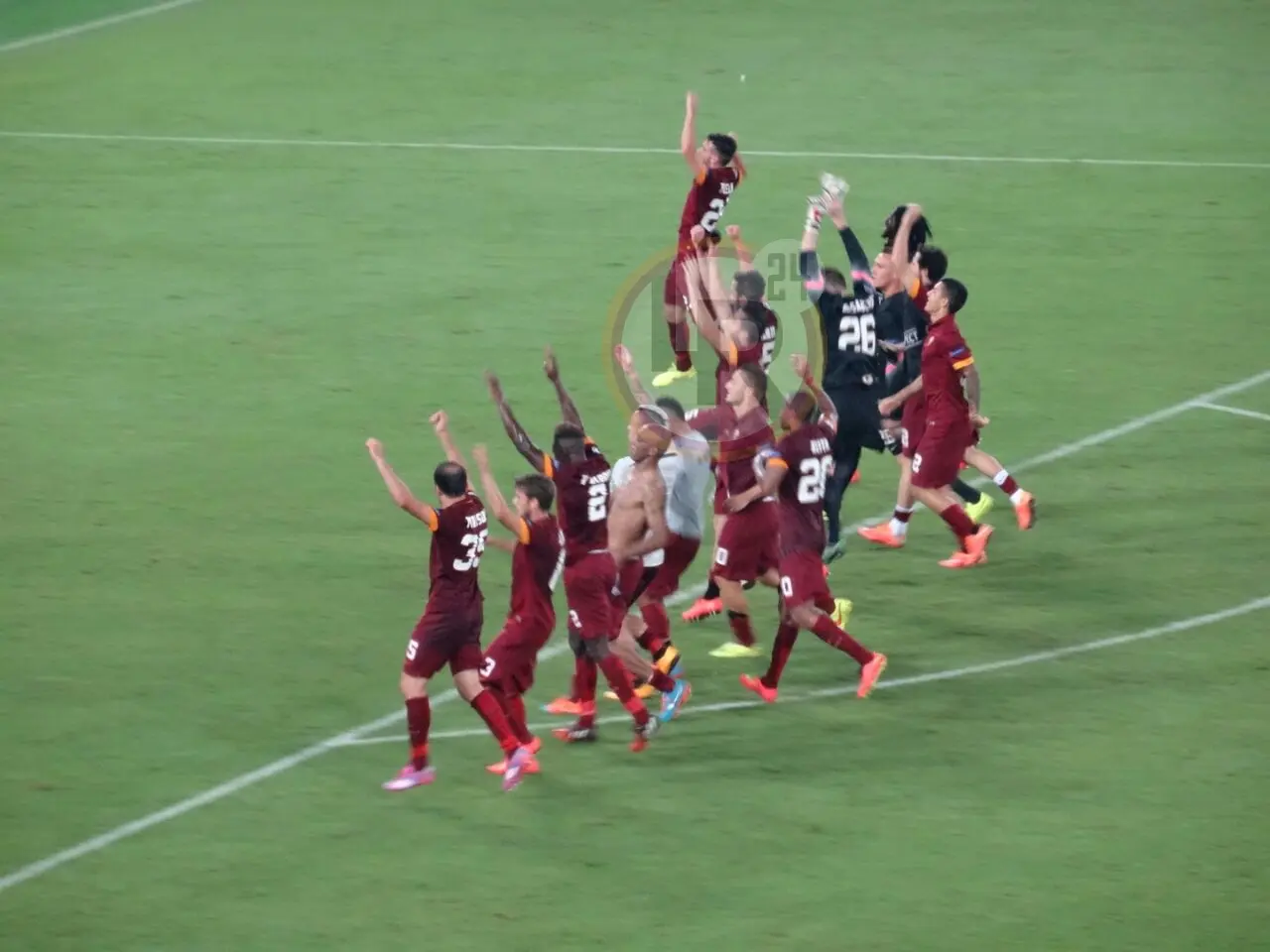 roma festeggia roma cska lr24