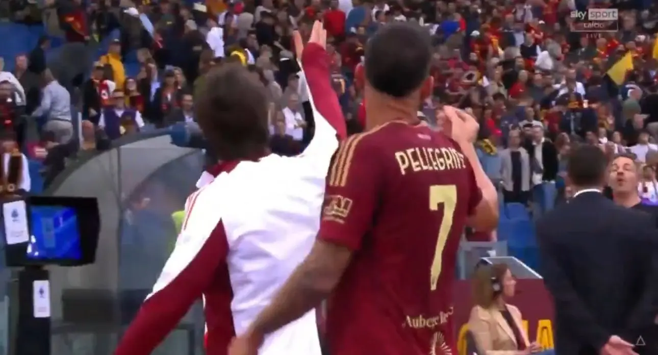 roma fiorentina dybala pellegrini proteste