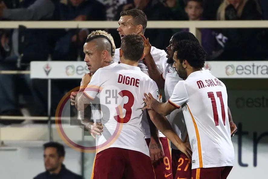 roma fiorentina gruppo esultanza 25102015 mancini