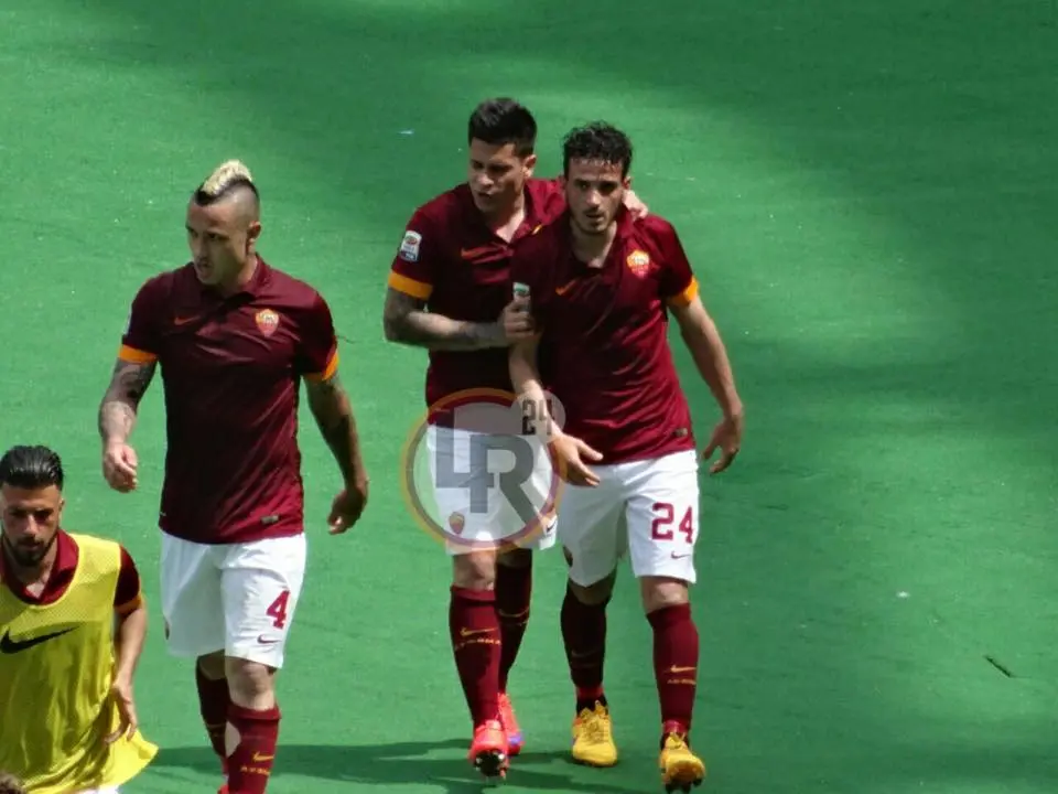 roma genoa florenzi esulta 030515